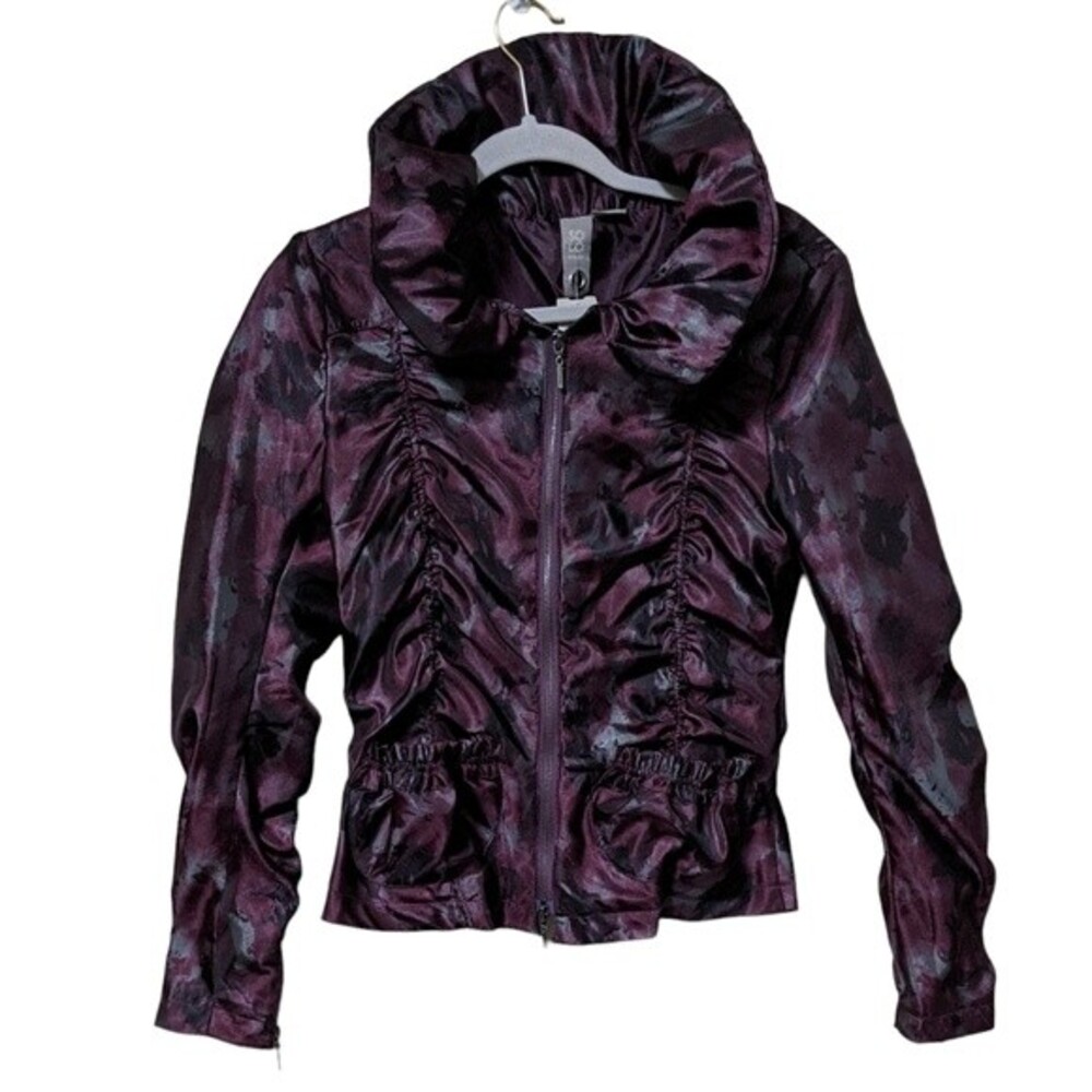 SoLo Moda puffy ruched body sleeves stand up collar amethyst zip front jacket 6
